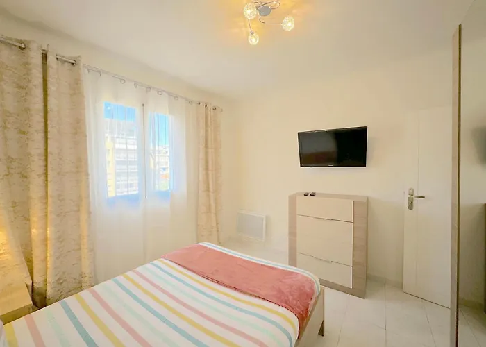 Beau 3p A 4 Min Des Plages Centre Juan Les Pins Lejlighed